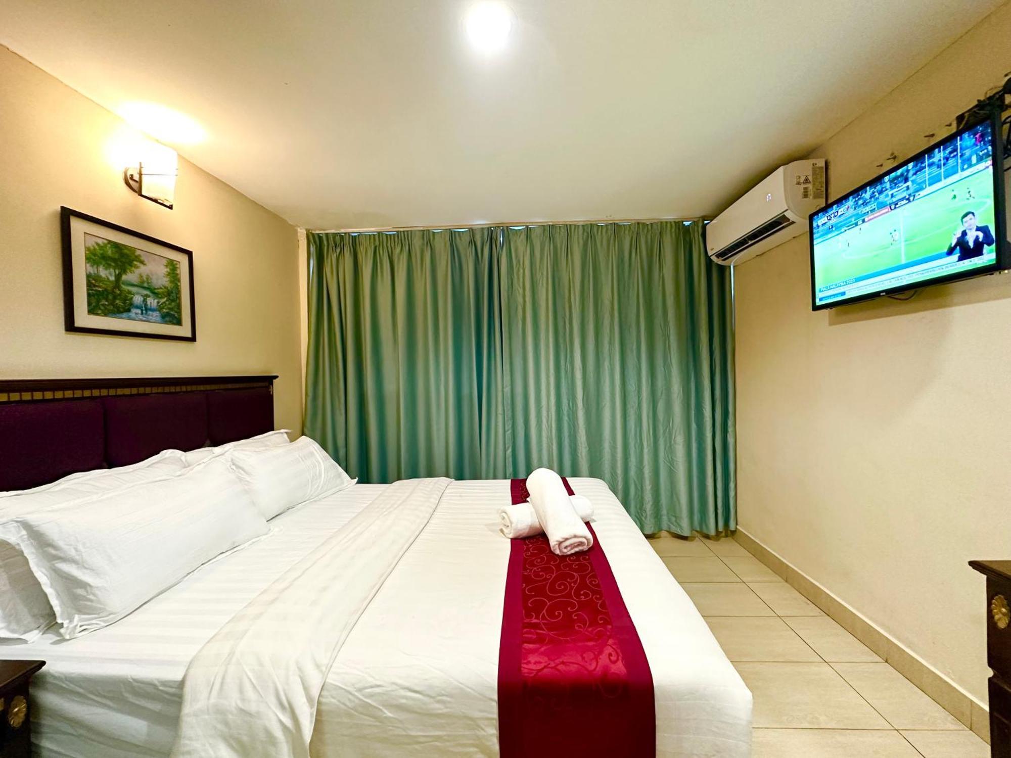 Valley Hotel Kota Kinabalu Esterno foto